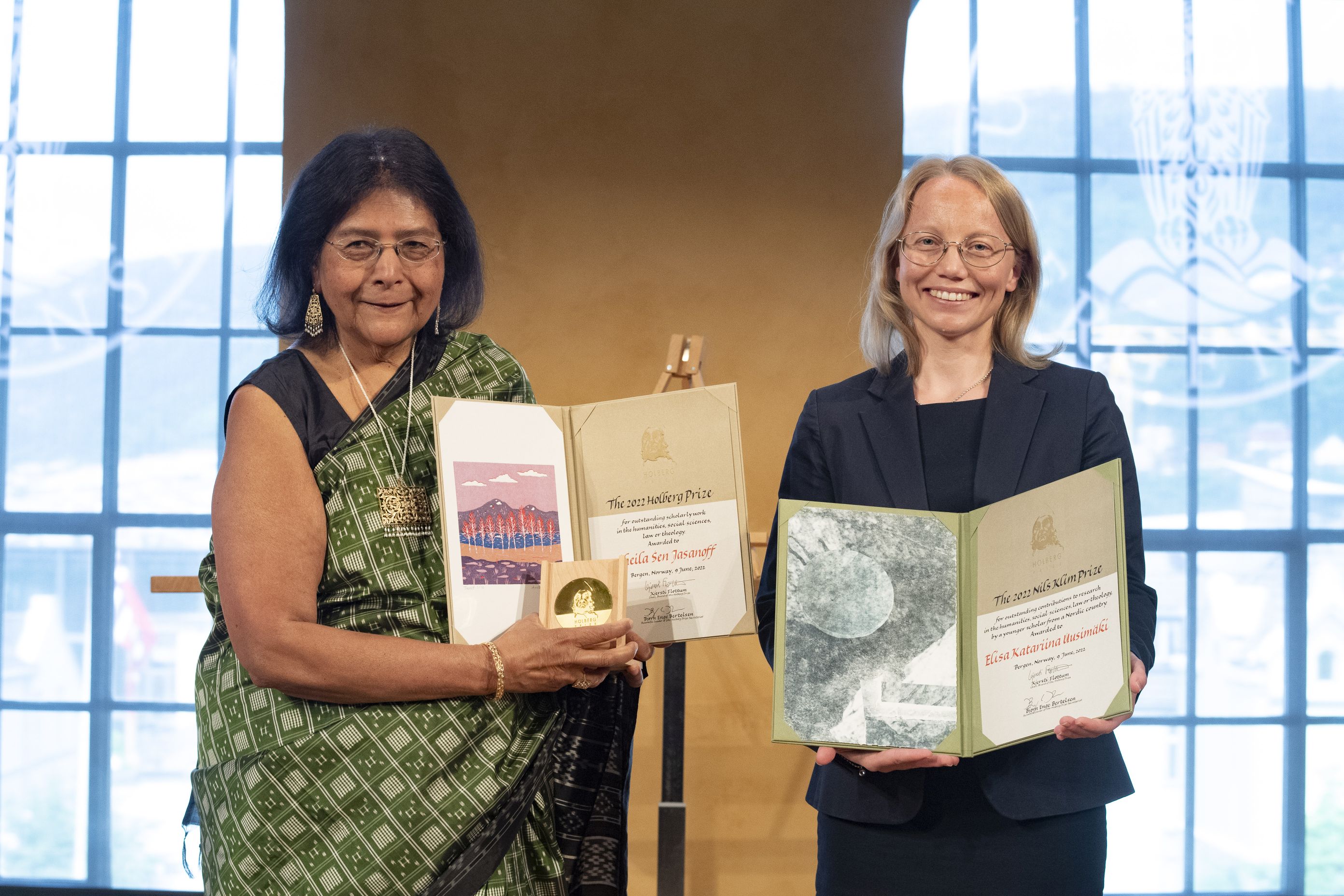 Holberg Laureate Sheila Jasanoff and Nils Klim Laureate Elisa Uusimäki